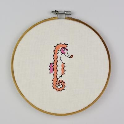 Stickmotiv Seepferdchen Julia - Download Stickdatei von FADENFRISCH
